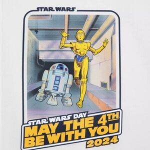 Star Wars T SZ XL - Cream and Blue R2D2 and 3CPO NWT
